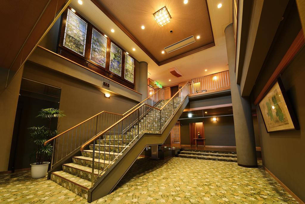 Aso Plaza Hotel Kumamoto Esterno foto