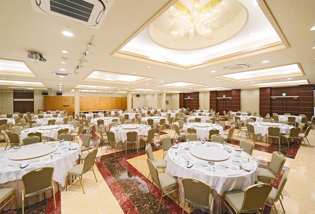 Aso Plaza Hotel Kumamoto Esterno foto