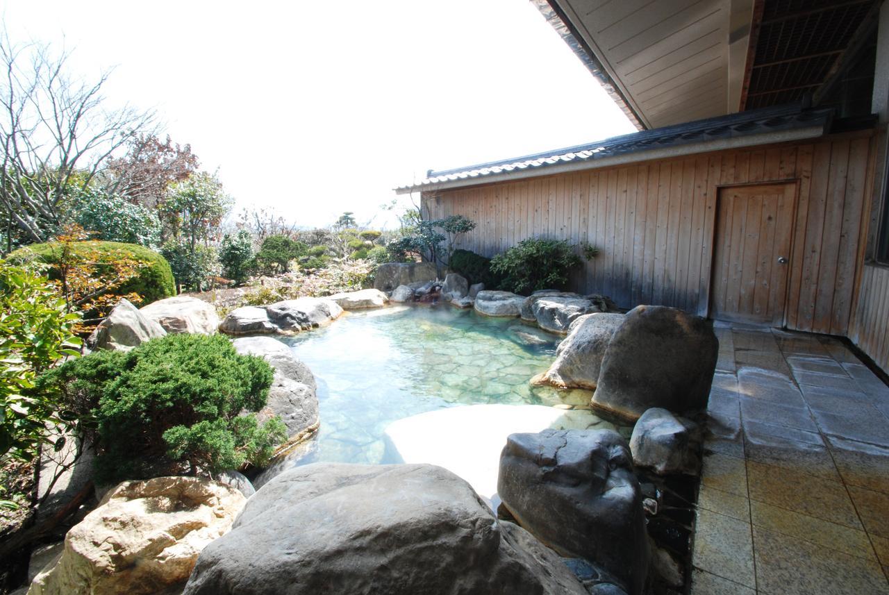Aso Plaza Hotel Kumamoto Esterno foto