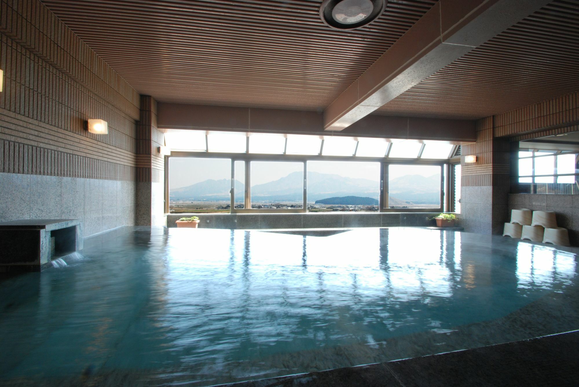 Aso Plaza Hotel Kumamoto Esterno foto