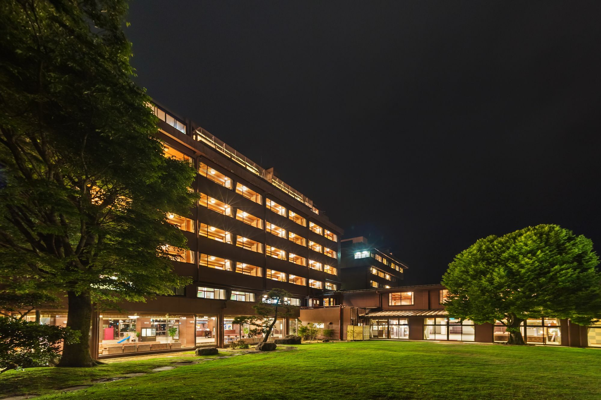 Aso Plaza Hotel Kumamoto Esterno foto